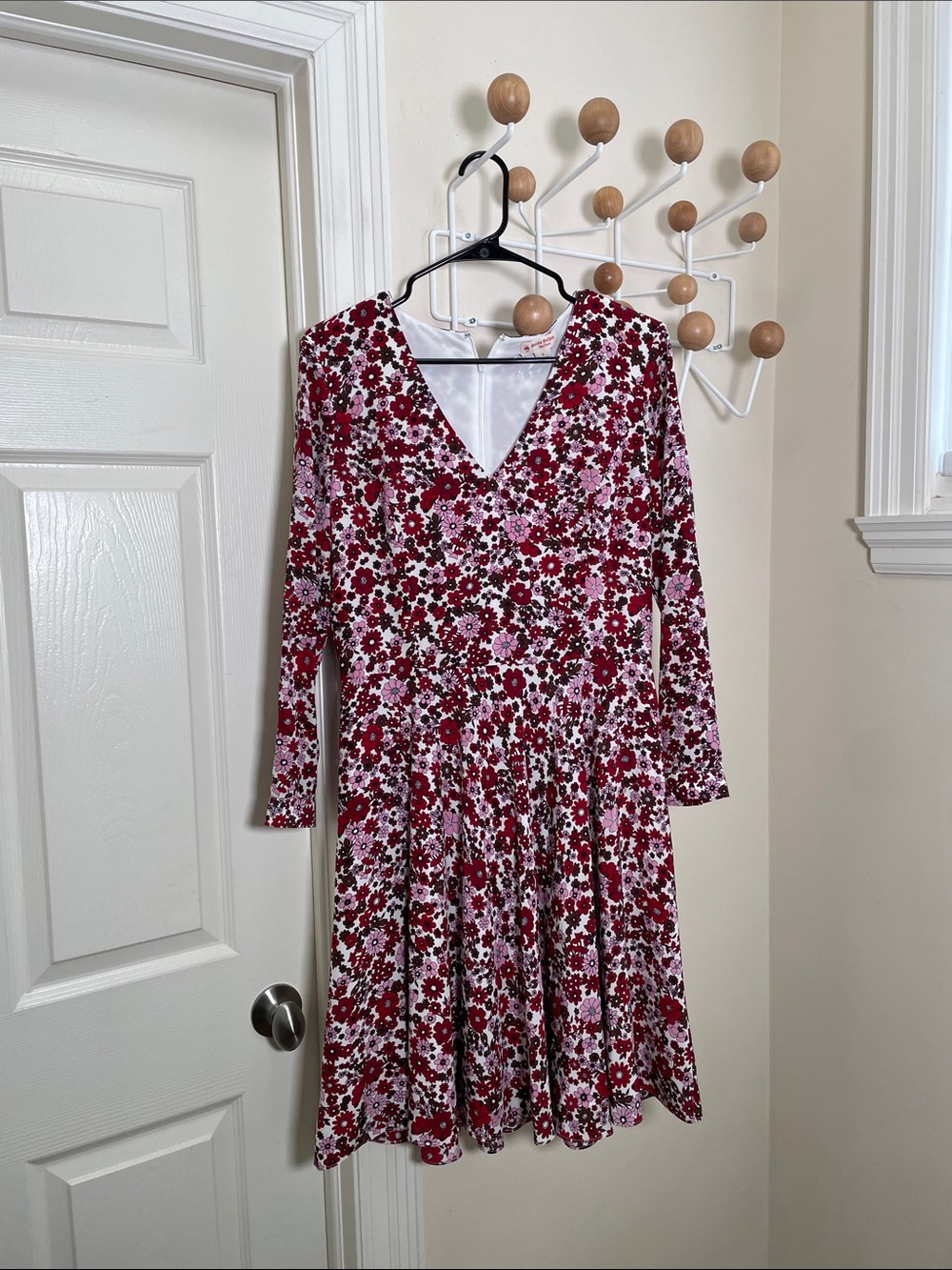 Brooks Brothers Silk Floral V-Neck Long Sleeve Fit & Flare Dress - Pink/Red 6